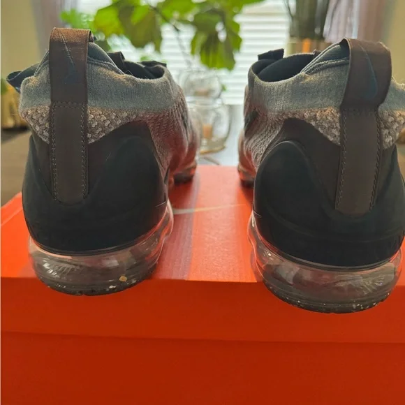 NWT 2021 VaporMax Flyknit Teal and Gray Running Shoes - Picture 6 of 8